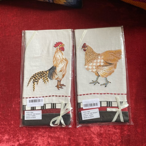 MacKenzie-Childs Other - MacKenzie Childs Chicken Towels